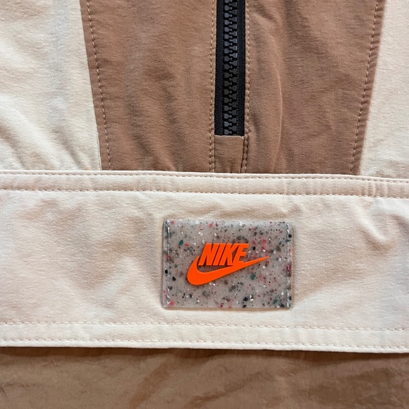 NWT Nike Sportswear Revolution Utility Half-Zip Jacket Sz S - Picture 2 of 14